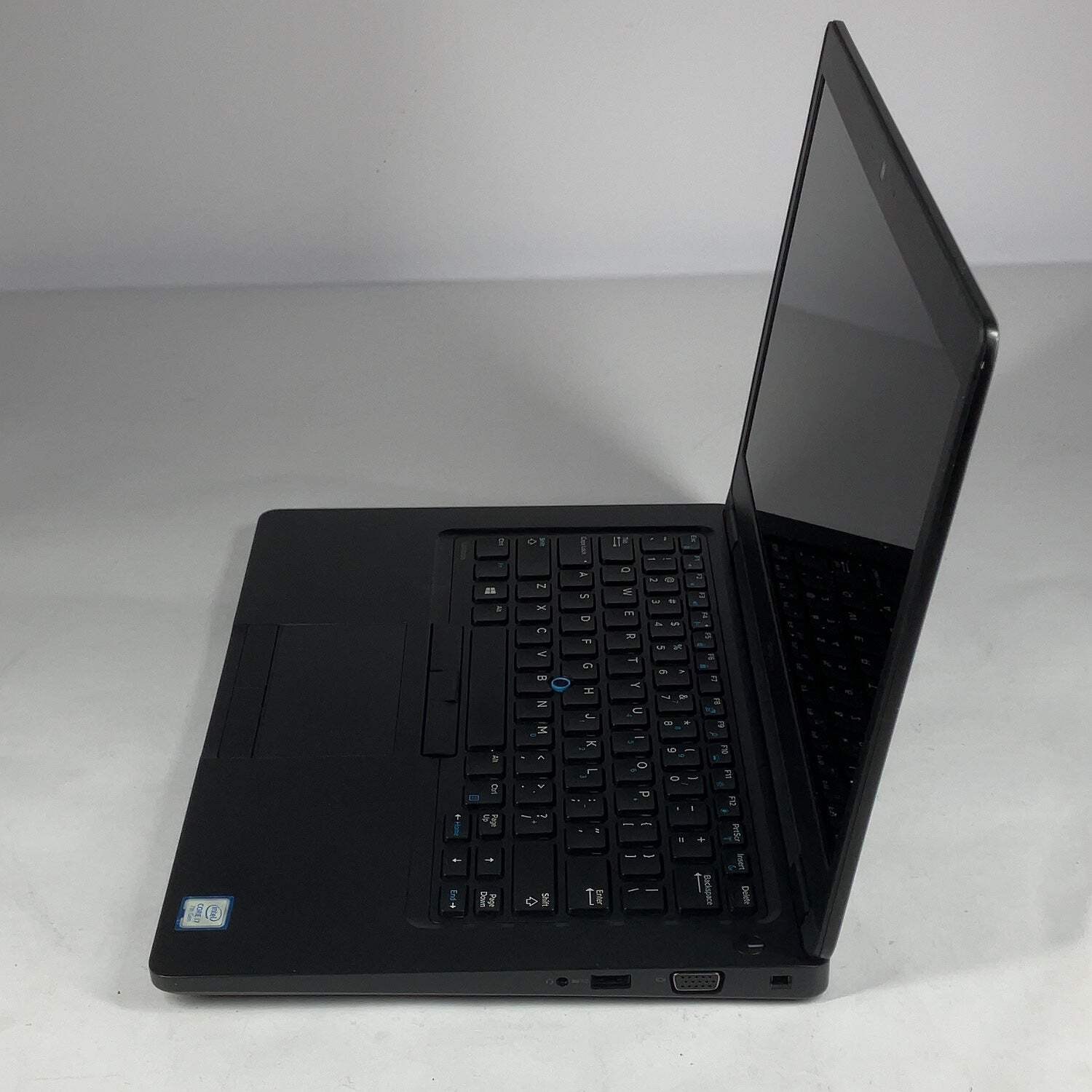 Dell Latitude 5480 14″ i7-7820HQ 2.9GHz 16GB RAM 256GB SSD