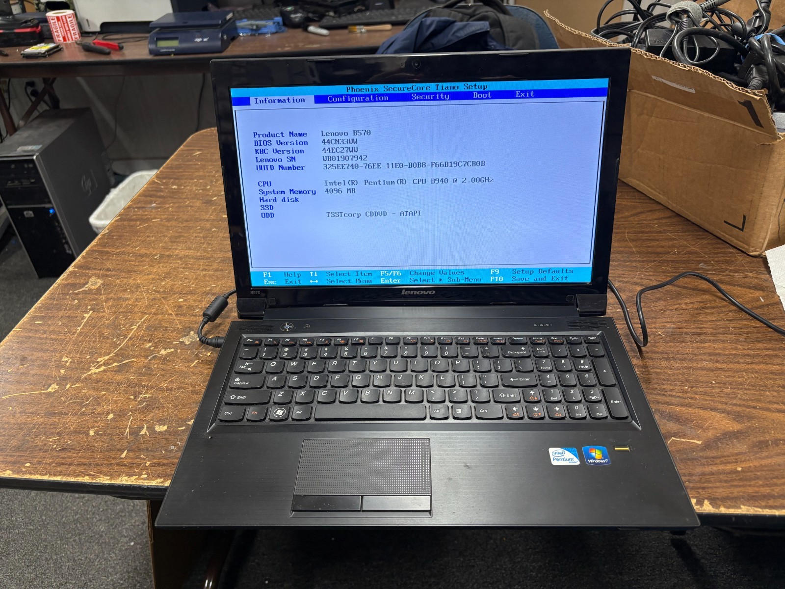 LENOVO B570 Laptop w/ Intel Pentium CPU B940 2.00 GHZ 4 GB | No HD No OS