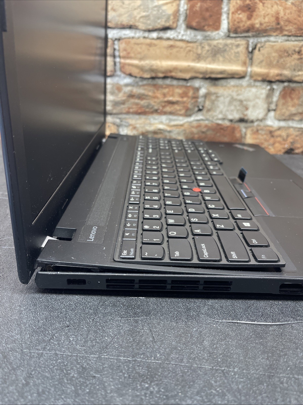 LENOVO THINKPAD E570 Tested LCD Screen W/Chassis&Battery-No Motherboard