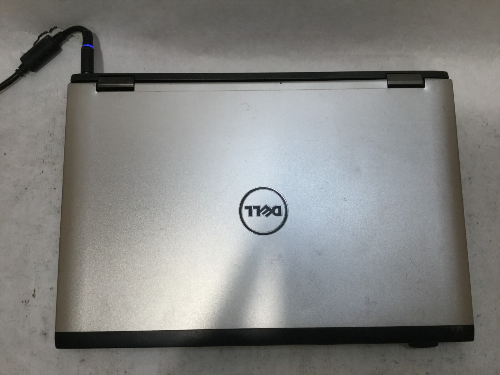 Dell Vostro 3350 / Intel Core i5-2450M @ 2.50GHz / (MISSING PARTS!) -MR