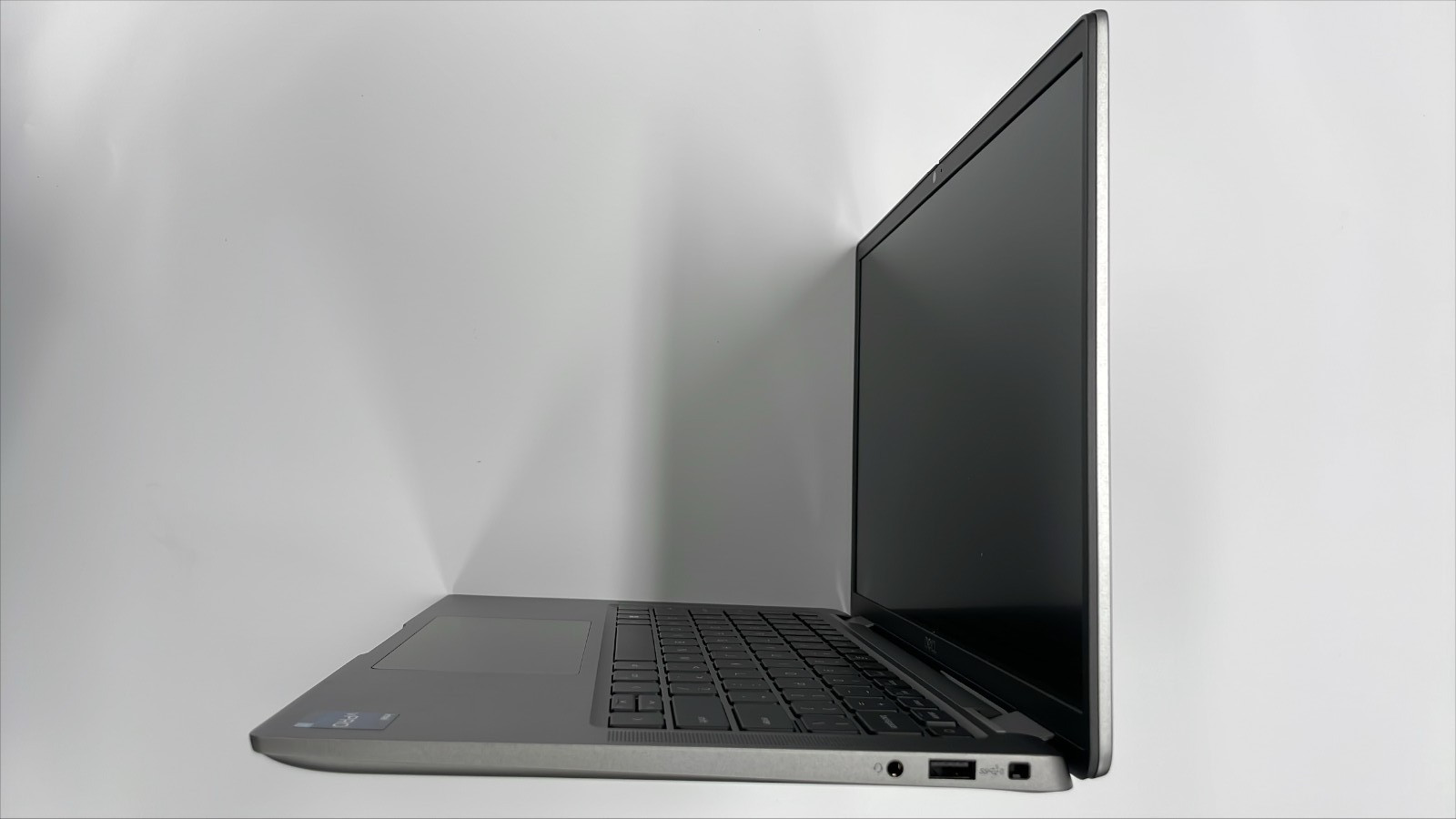 Dell Latitude 7340 i7 13th Gen 13.3″ FHD+ 32GB RAM 1TB SSD No OS Iris XE