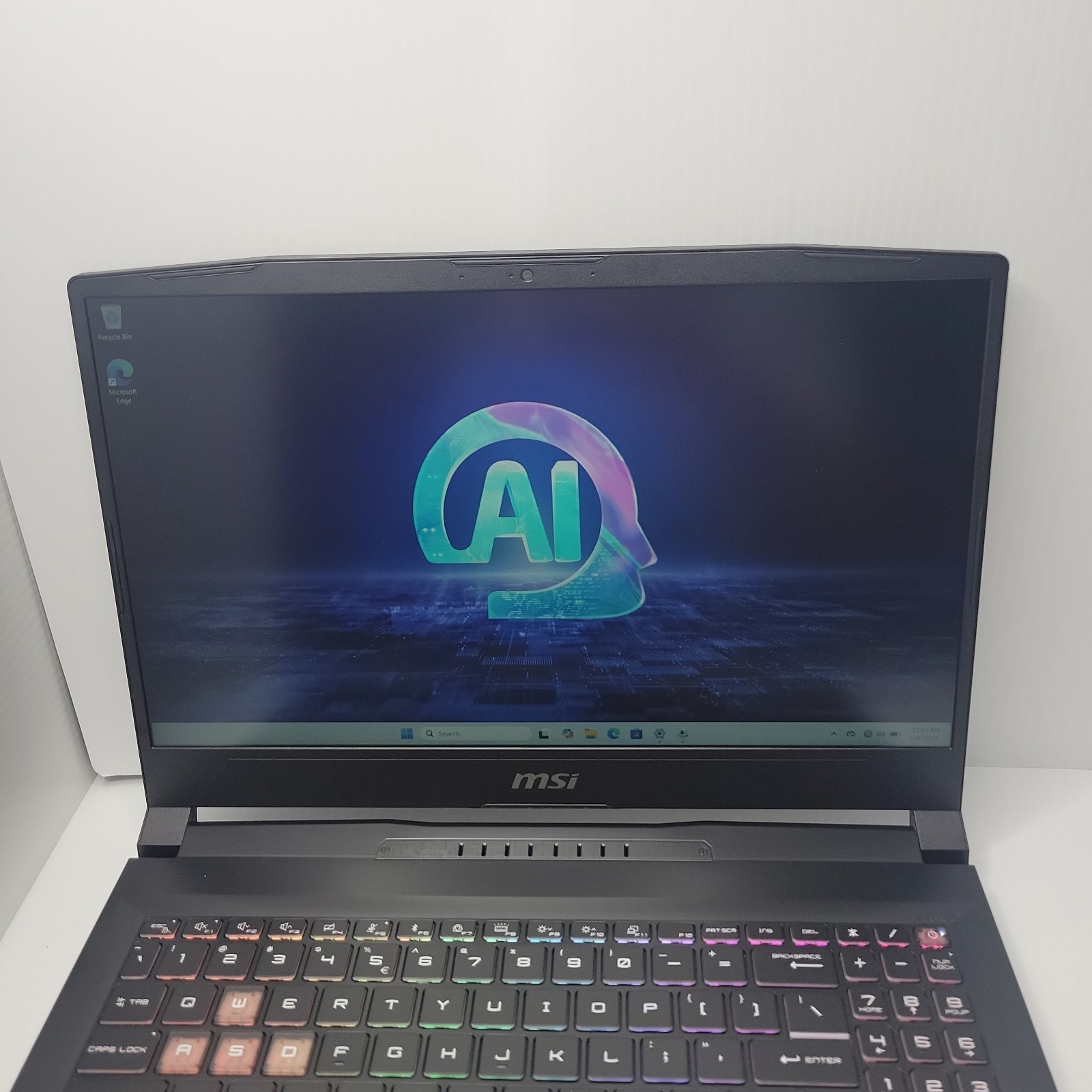 MSI Katana A15 AI B8VF 15.6″ Ryzen 8945HS RTX 4060 16GB Ram 1TB SSD Win 11 Home