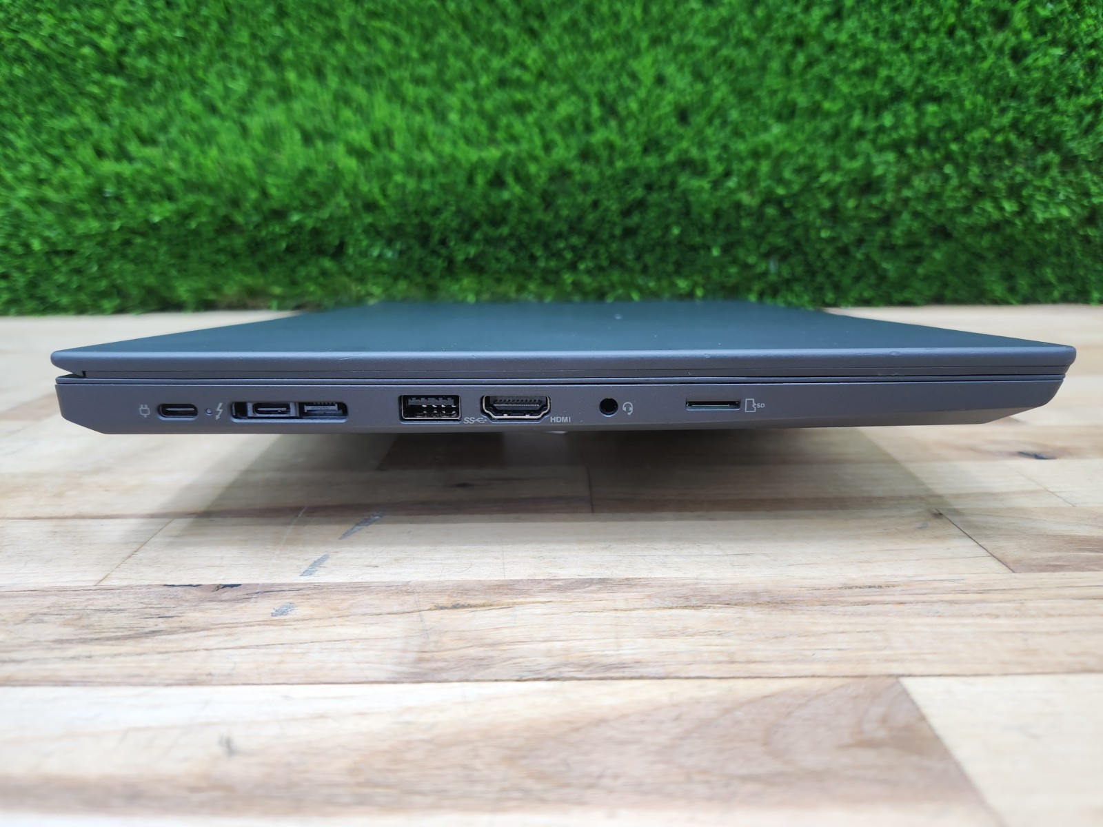 Lenovo ThinkPad P14s Gen 2 14 FHD i7-1165G7 32GB 512GB Nvi. T500 EXCELLENT BATT~