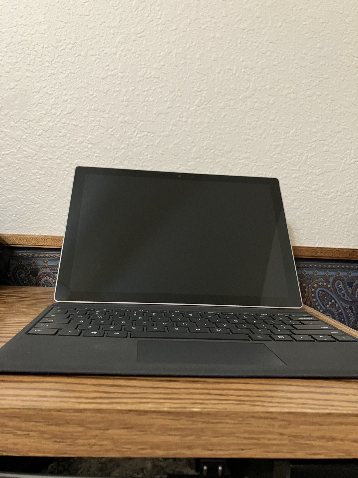 microsoft surface pro 7 i7 16gb 256gb With Docking Station And Pen