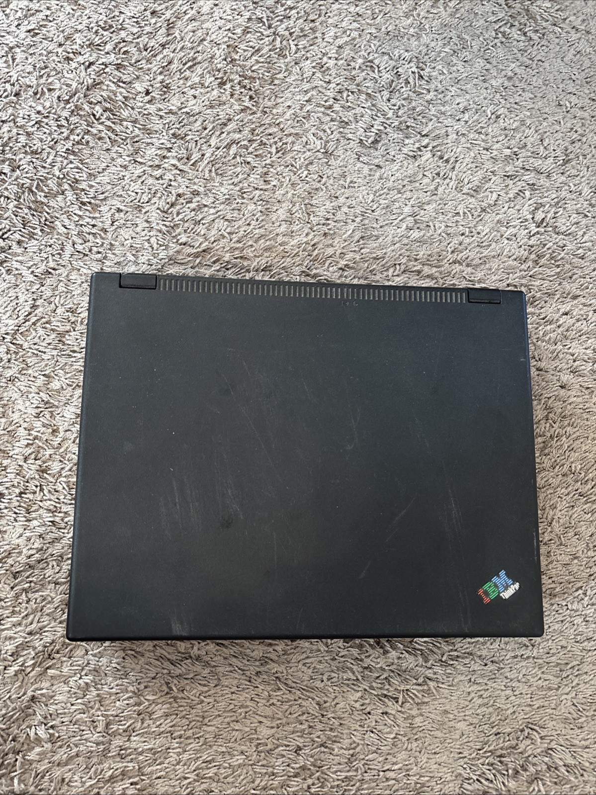 IBM ThinkPad i Series Type 2611 Laptop For Parts