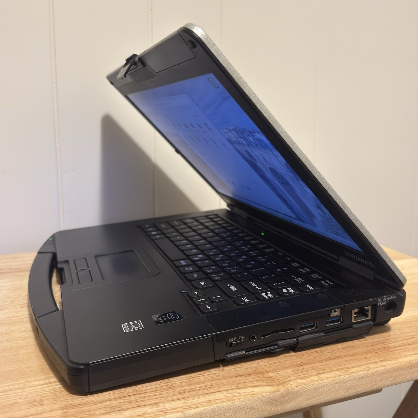 Panasonic Toughbook CF-54 MK1 14″ Laptop (i5, 4GB RAM, 256GB) Dual Fischer USB