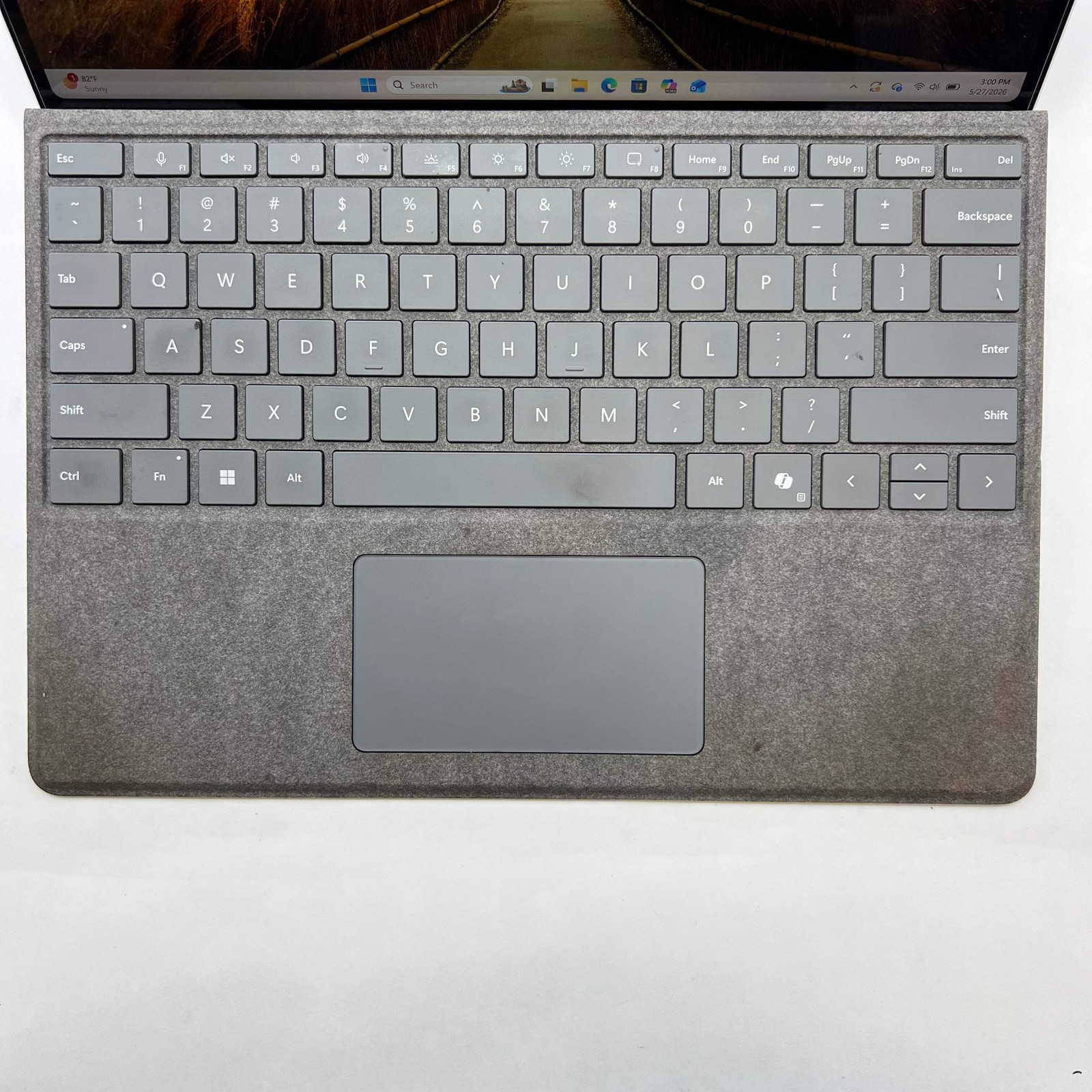 Microsoft Surface Pro 10 for Business 2079 13″ Core Ultra 5 135U 2.1GHz 8GB RAM