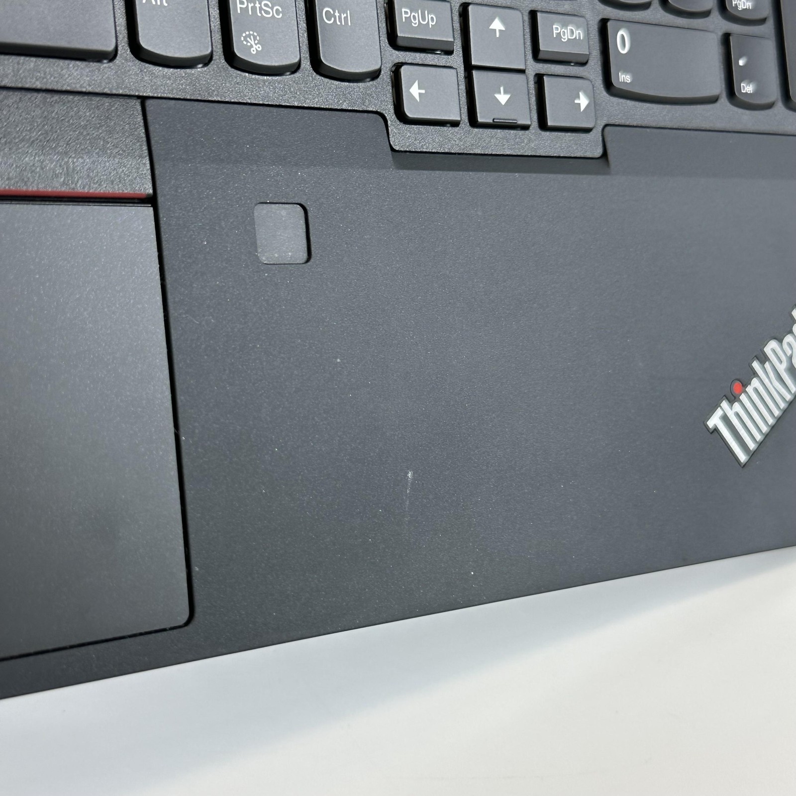 Lenovo ThinkPad T15 Gen 2 FHD i5-1135G7 2.40GHz 16GB 1TB SSD Very Good