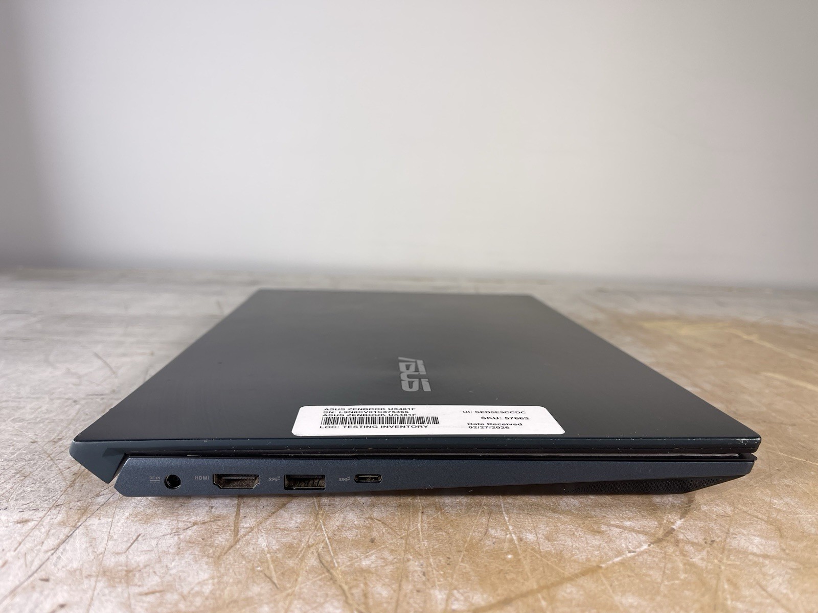 ASUS ZENBOOK UX481F i5-10210U @ 1.60GHz, 8GB RAM, NO HDD/OS – UNTESTED/FOR PARTS