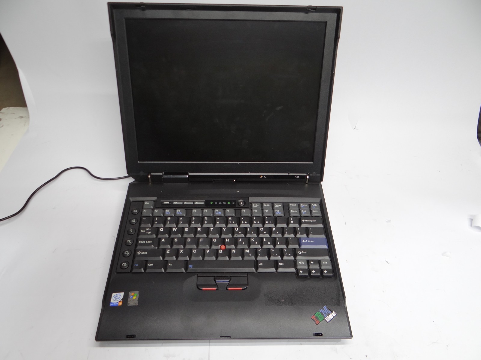 Vintage IBM ThinkPad A31 Type 2652 Laptop Boots to BIOS