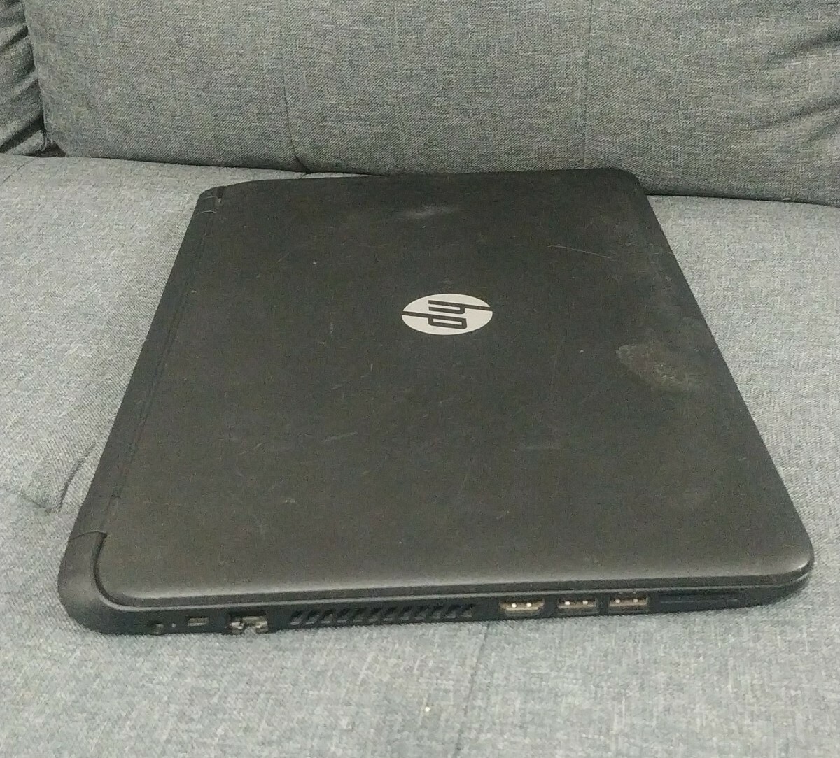 HP 15-f211wm Laptop – L0T32UATouchscreen 15.6″