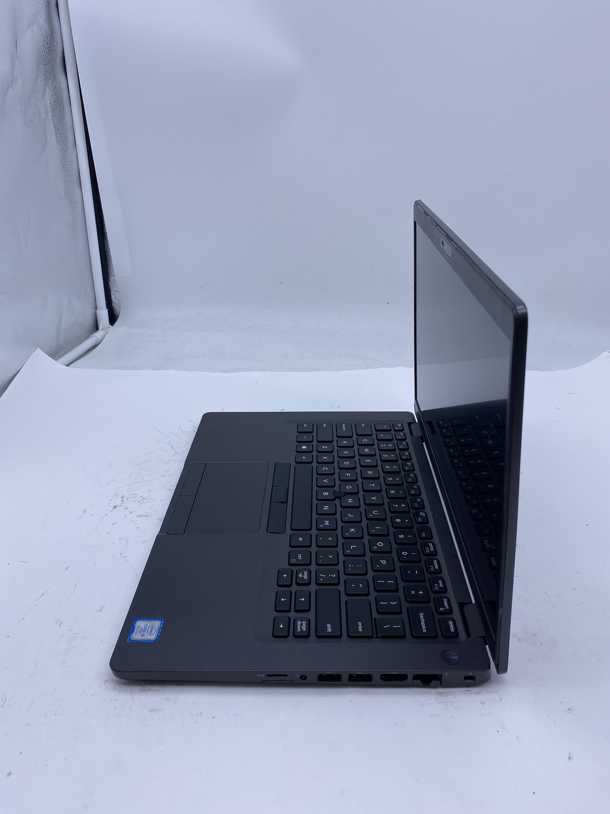 Dell Latitude 5400 Laptop Intel Core i5 8365U 8GB 256GB SSD Windows 11 Pro