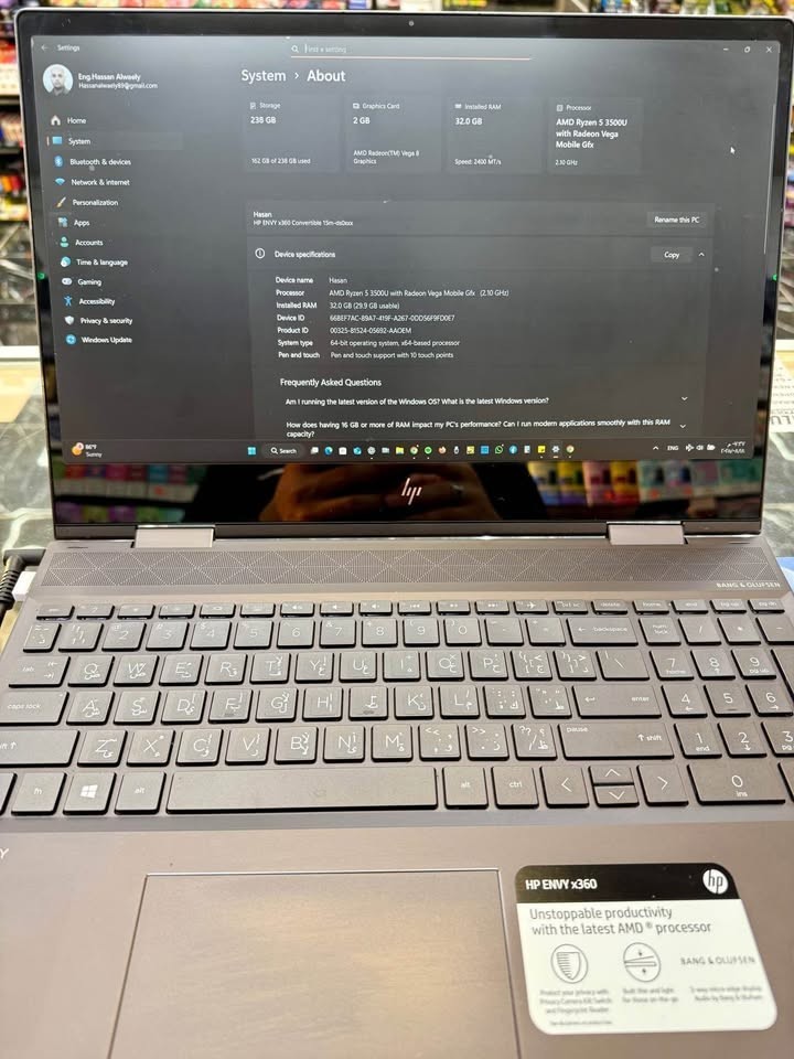 HP ENVY x360 15.6″ (256GB SSD, AMD Ryzen 5, 4.30 GHz, 16GB) Notebook/Laptop -…