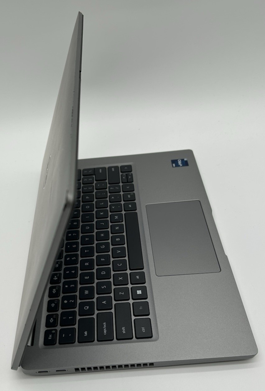 DELL LATITUDE 5430 INTEL i7-1265U 16GB RAM 512GB NVME SSD 14” FHD WIN 11 pro