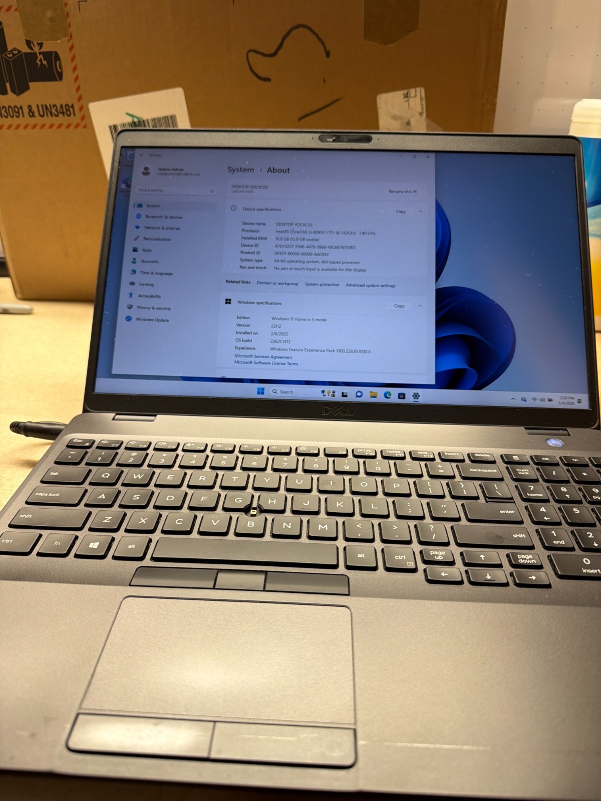 Dell Latitude 5500 15.6″ (256GB SSD, Intel Core i5-8265U, 1.90GHz, 16GB) Laptop