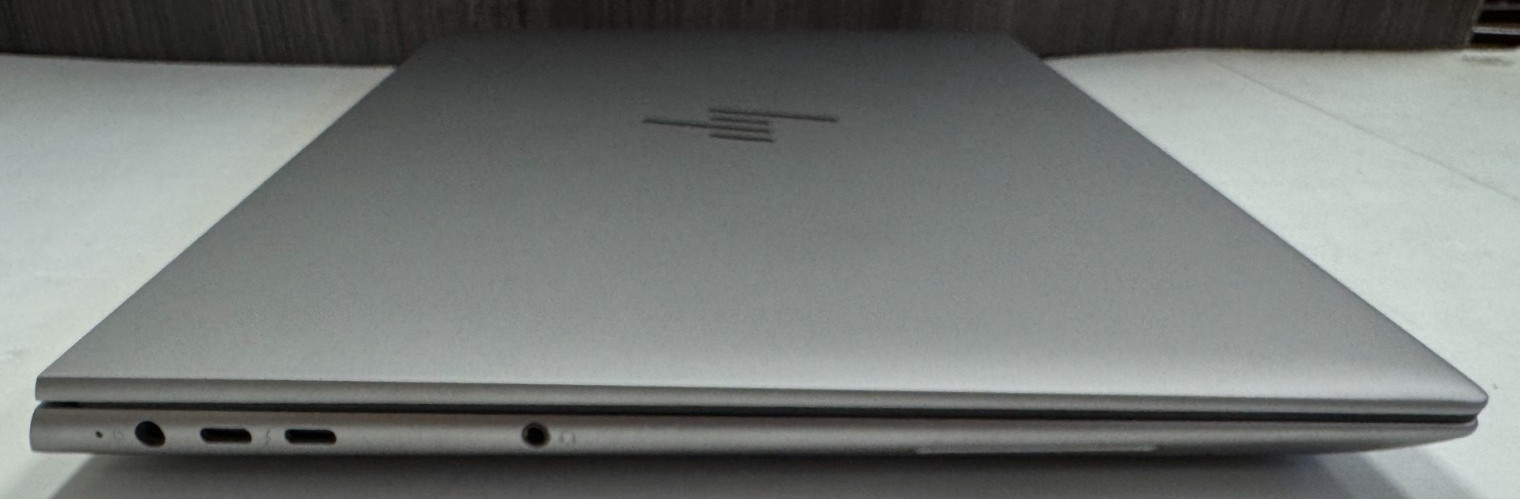 HP Laptop ZBook Studio 16 G10 i7-13800H 512GB 32GB RTX 3000 8 GB