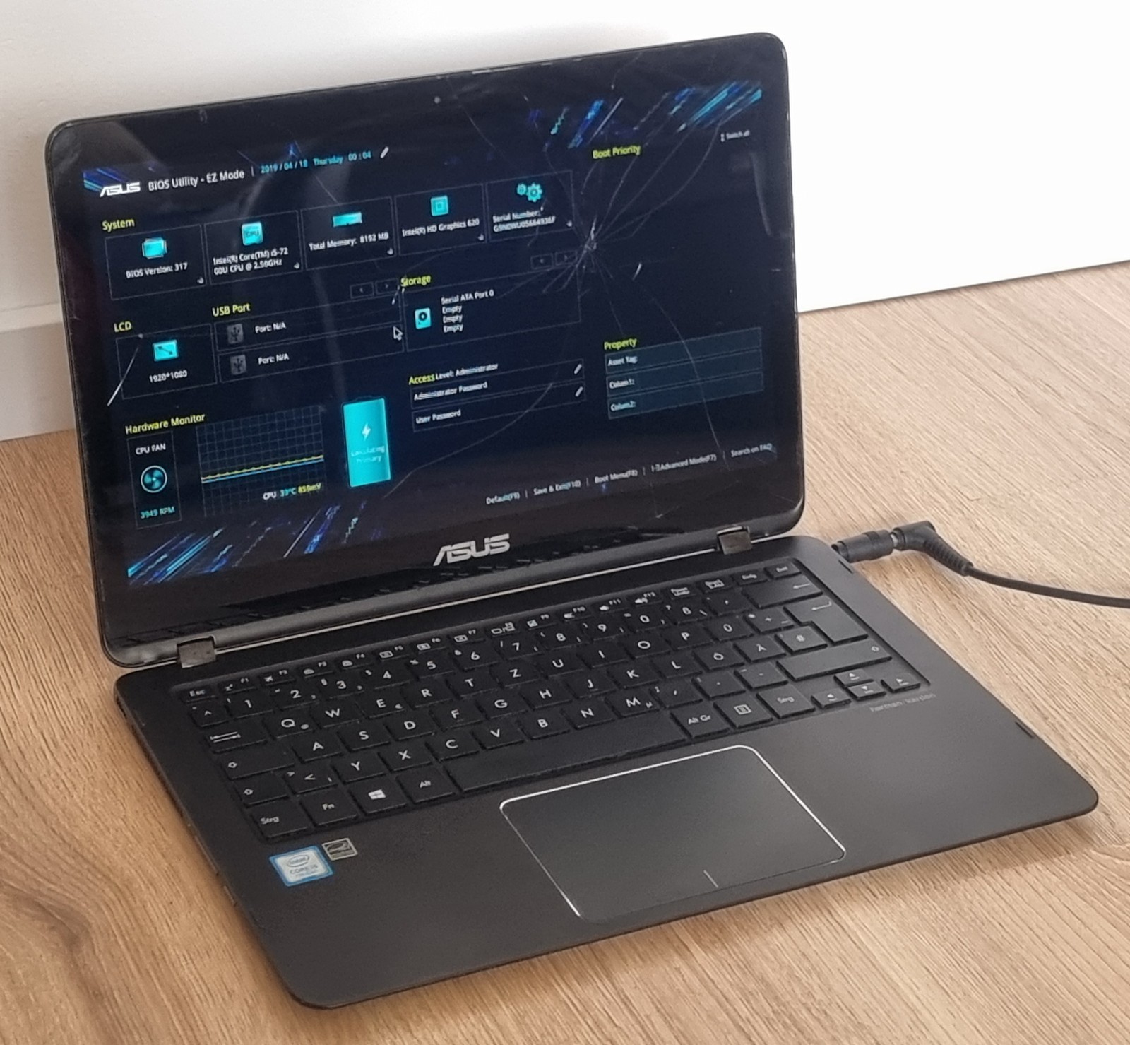 ASUS UX360U notebook i5-7200U RAM 8 GB laptop hobbyists faulty spare parts