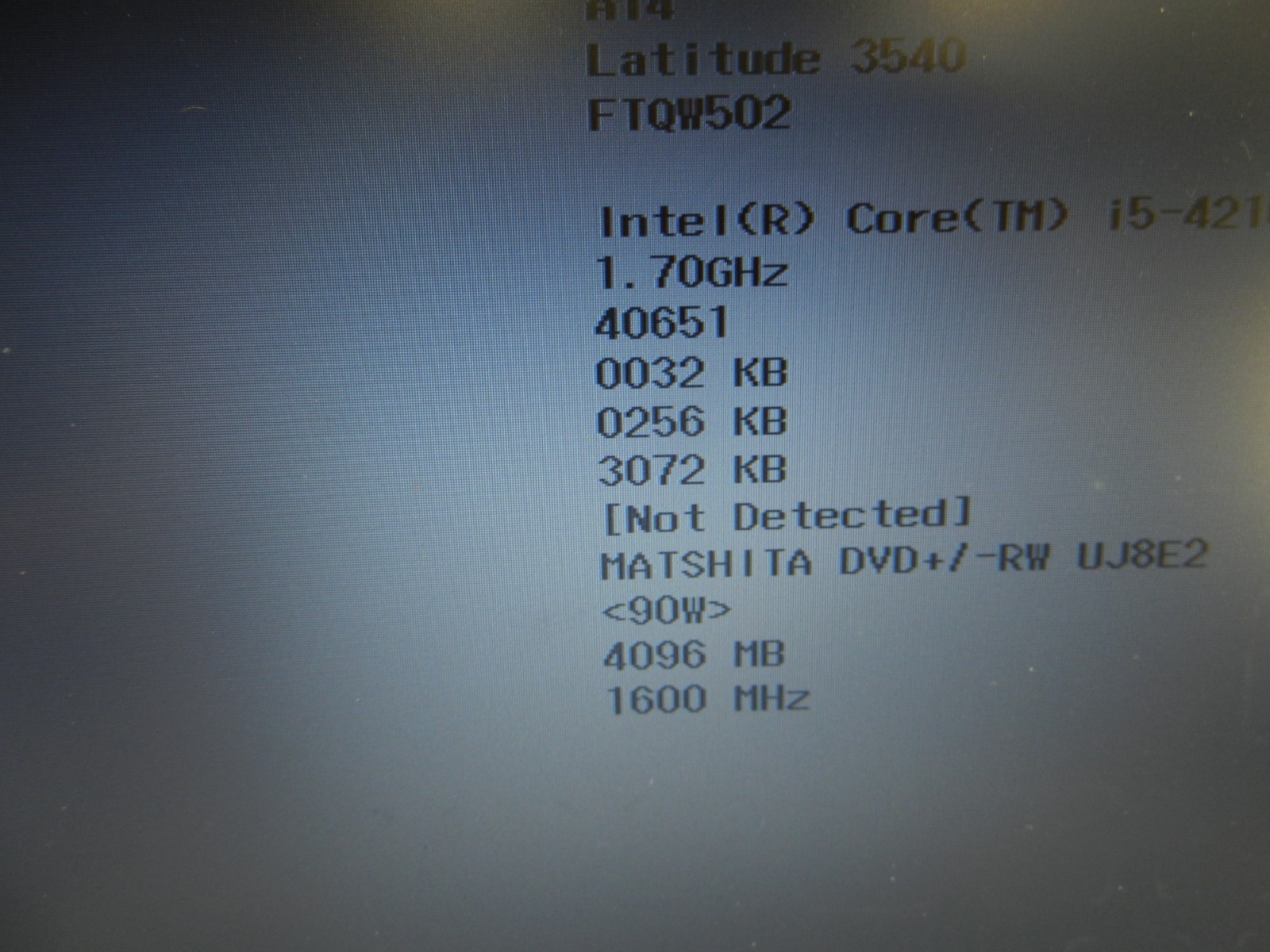 Dell Latitude 3540 15.6″ Laptop Core i5-4210U 1.70GHz 4GB RAM No HDD – Damaged*