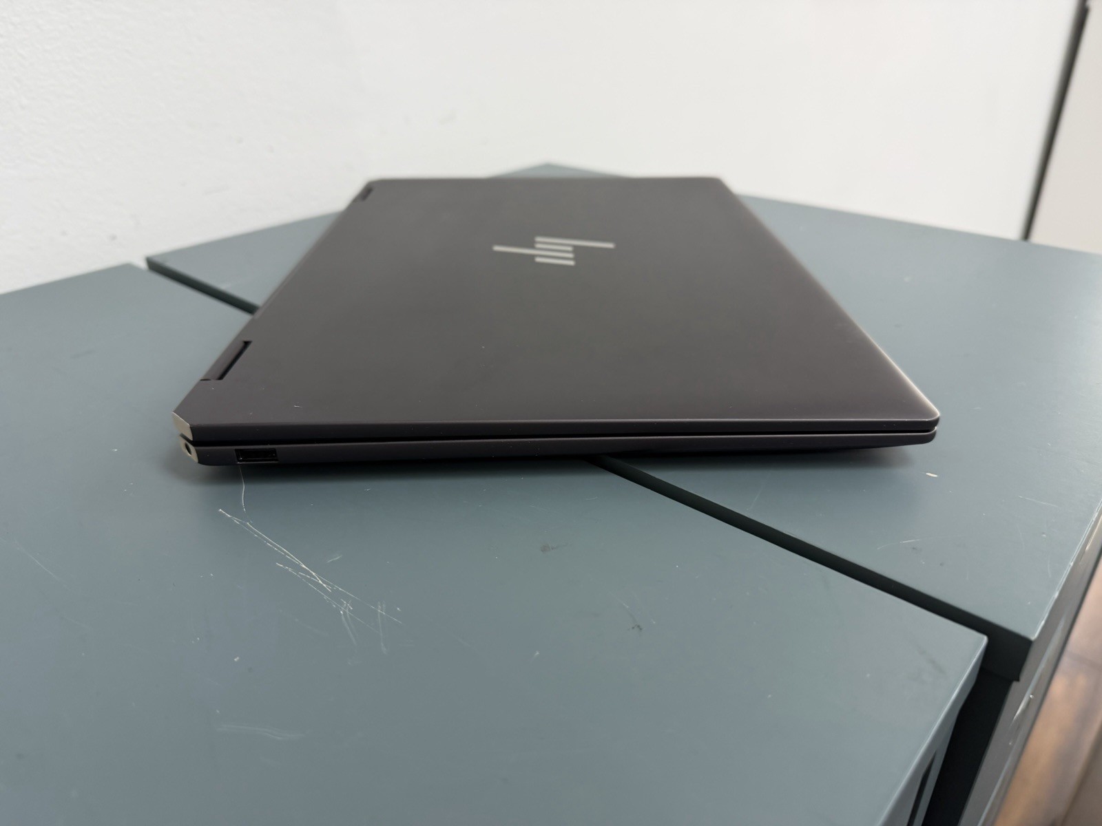 HP Spectre x360 16t-aa000 16 Touch Laptop PC 16″ OLED U7 16GB 1TB WITH PEN