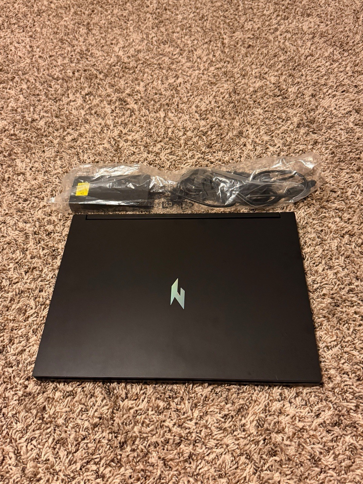 Acer Nitro V 16 Gaming Laptop AMD Ryzen 7 RTX 5060 32GB DDR5 1TB SSD 16″ 180Hz