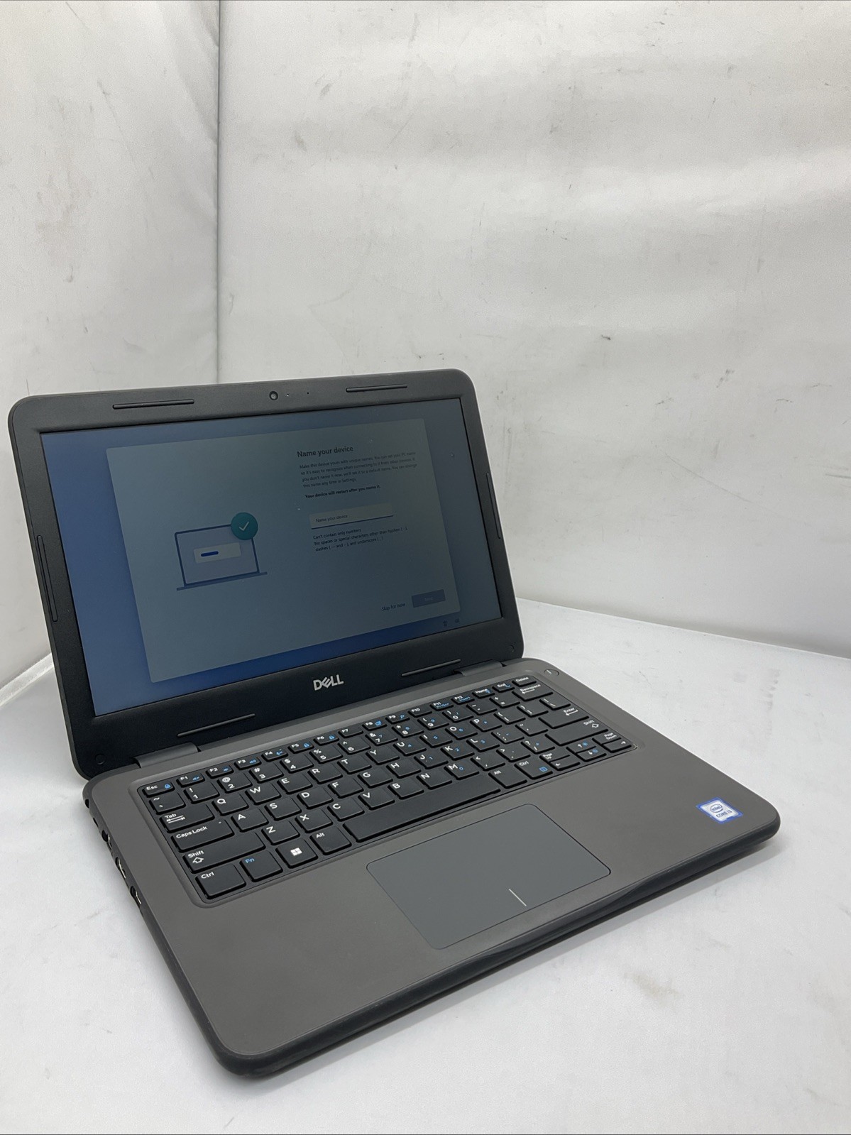 Dell Latitude 3310 – i3-8145U – 8GB, 128GB, Windows 11 Pro, 13.3″ – With Adapter
