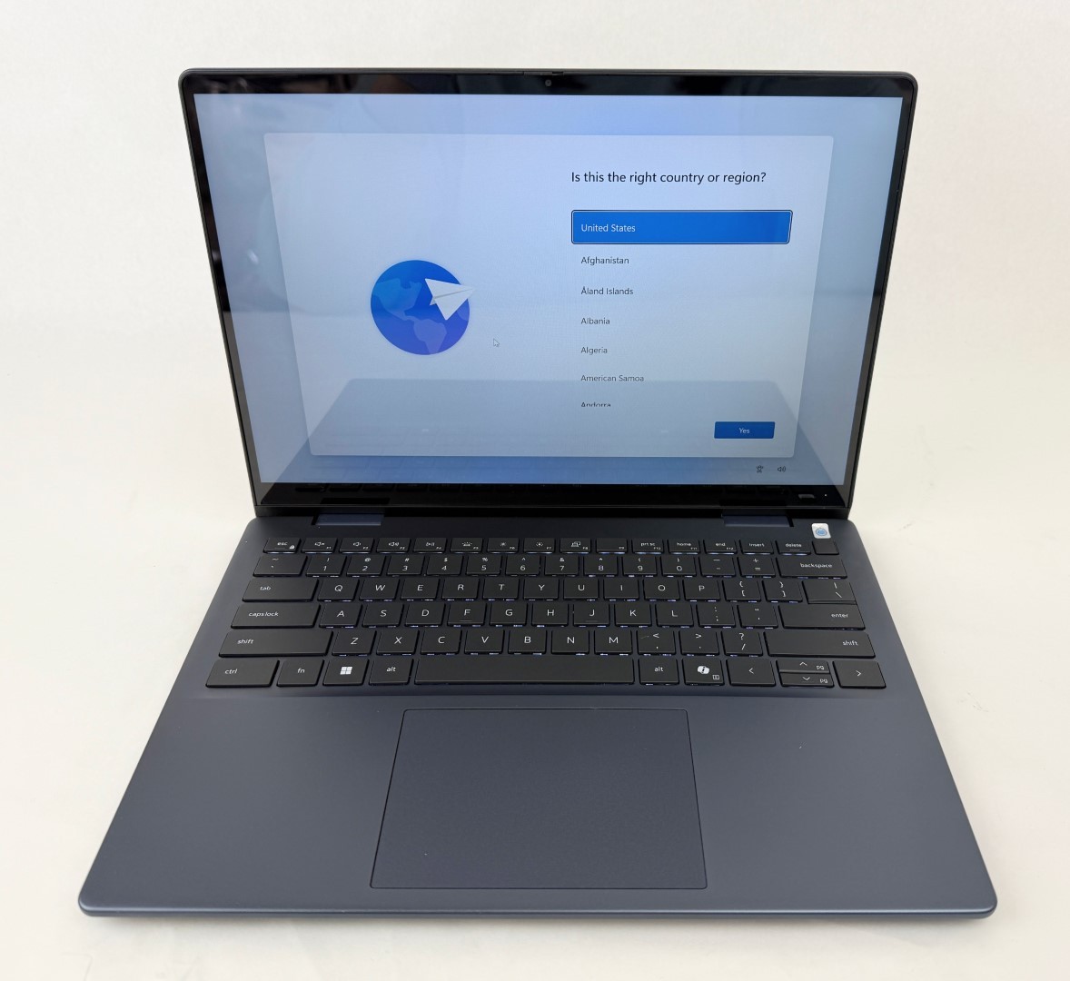 Dell Inspiron 14 7445 14″ FHD+ Touch Ryzen 5 8640HS 8GB 512GB W11H 2in1 – Dents