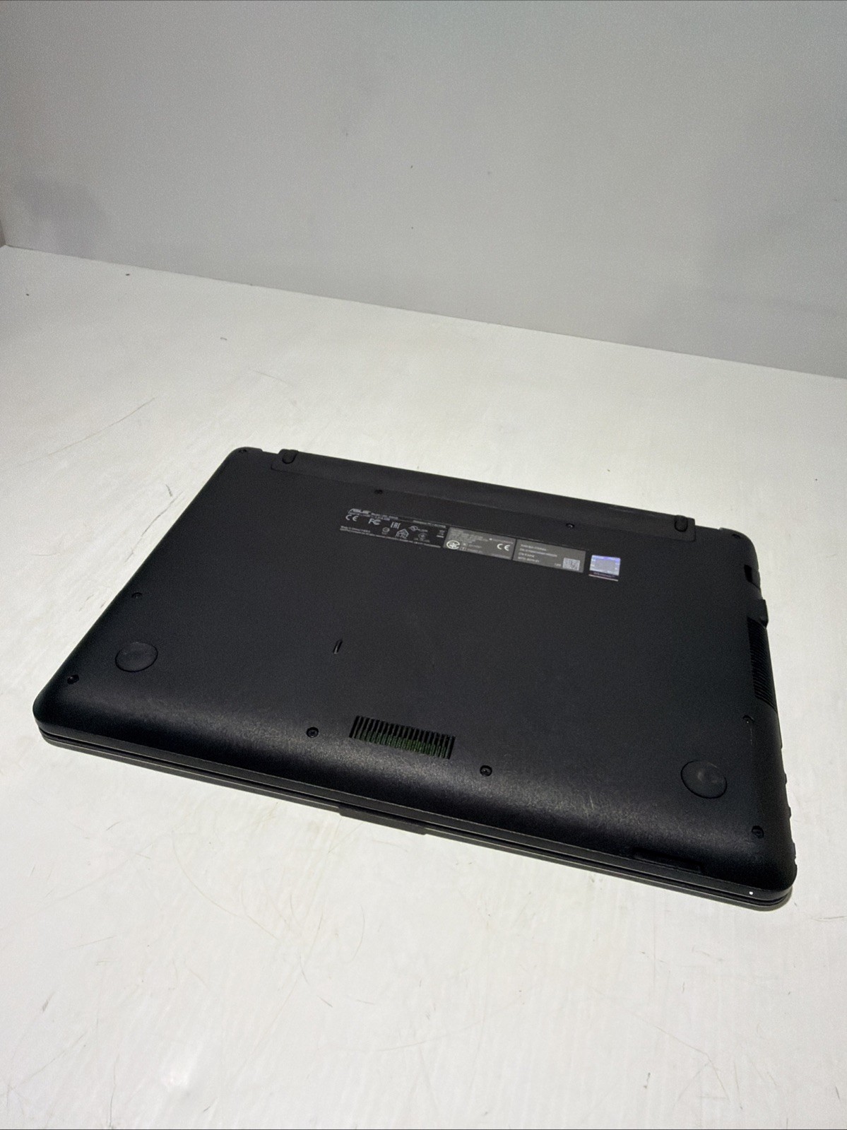 Asus Vivobook Max X441BA 14″ Laptop AMD A6-9225 4gb Ram 500gb HDD Windows 10 H