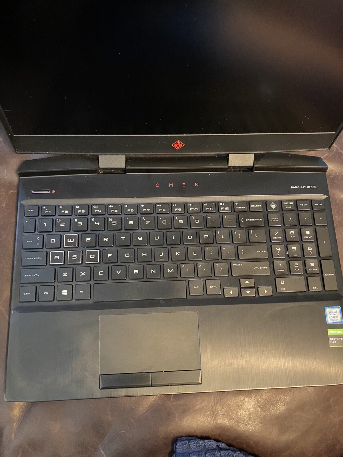 HP OMEN 15.6in. (intel i7 9th Gen)