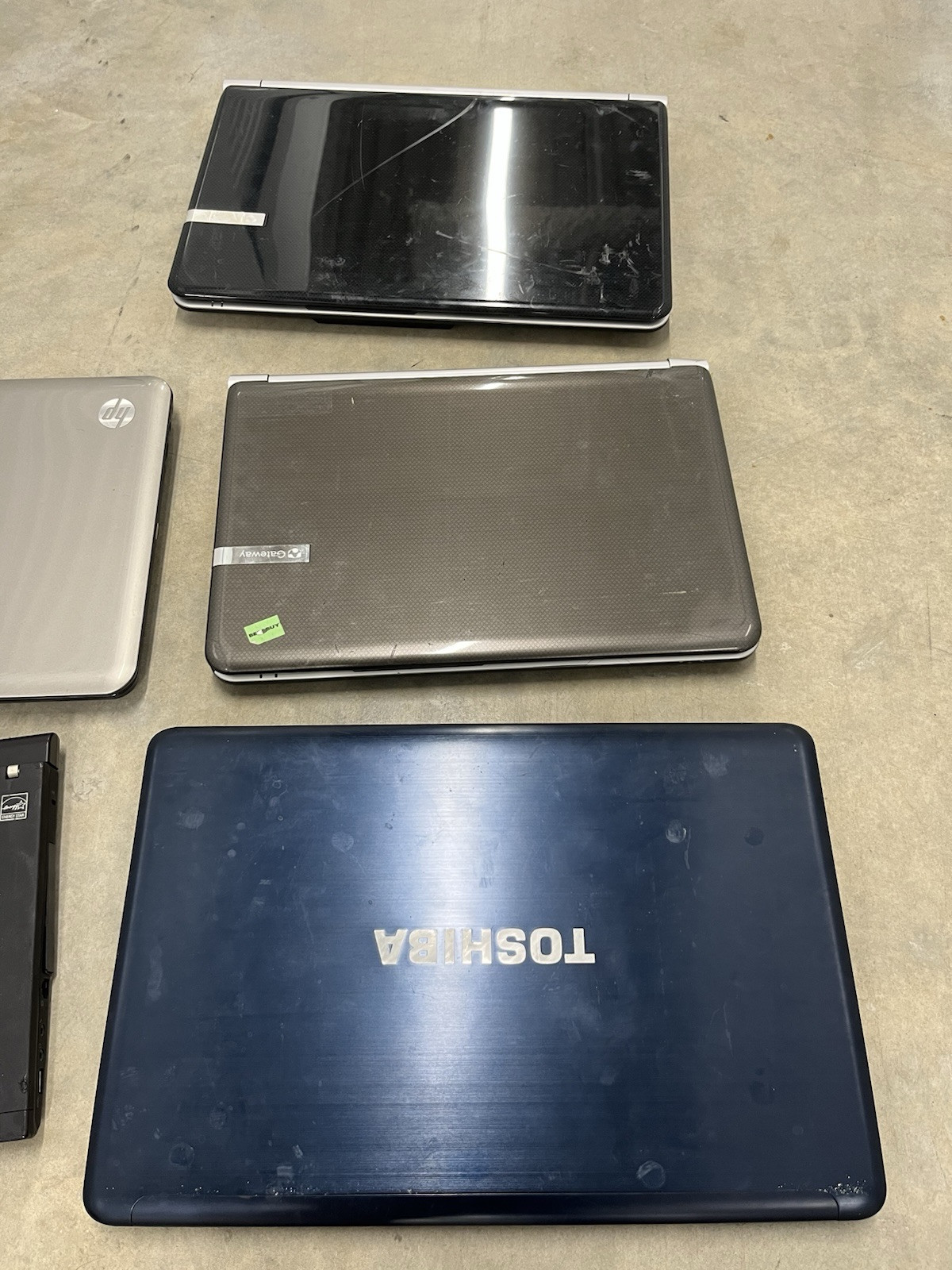 Lot of 5 Mixed Brand Laptops | HP, GateWay, Toshiba, Lenovo | Read Description