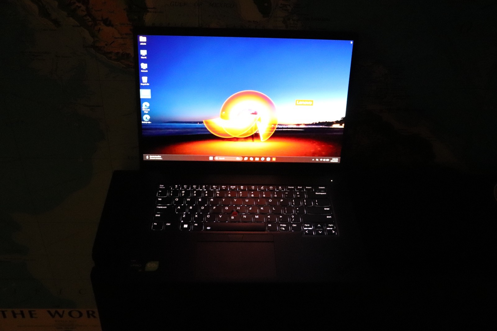 #4 Lenovo Think Pad P1 Gen 6 16 OLED 2.6 GHz i9-13900H 32GB 1TB SSD RTX 2000 Ada