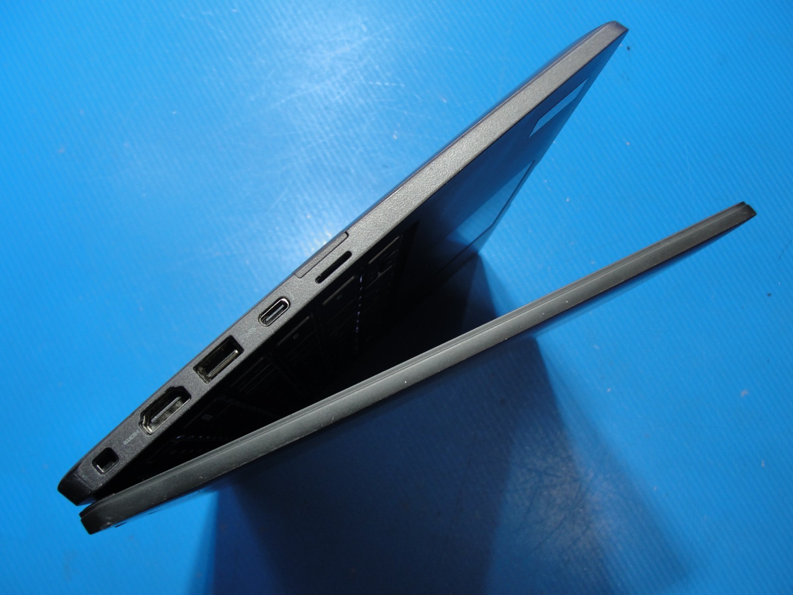 Dell Latitude 7420 14″FHD TOUCH Intel Core i7-1185G7 3.0GHz 16GB RAM 512GB SSD