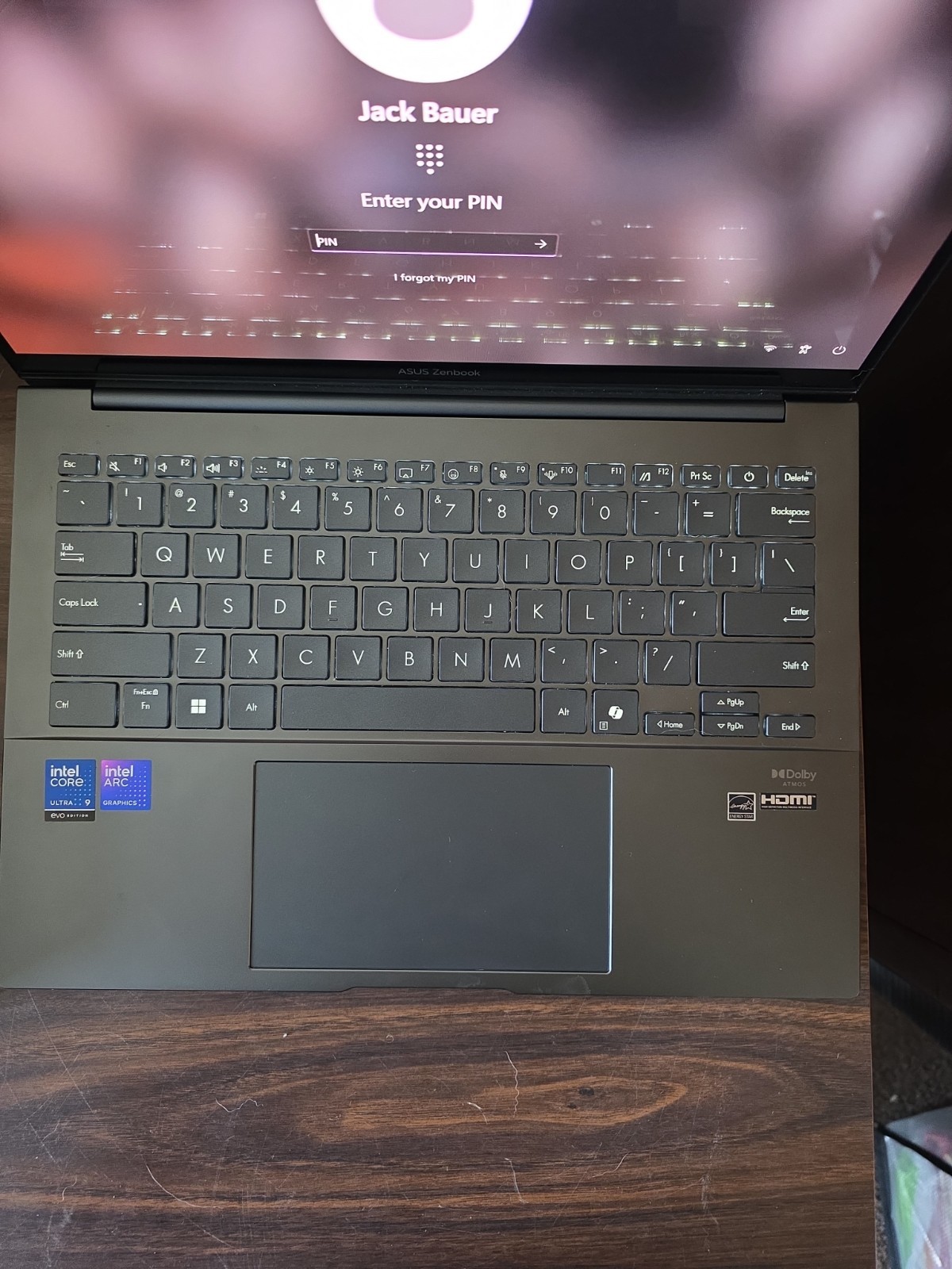 ASUS Zenbook 14″ FHDOLED Touch Screen Laptop Intel Core Ultra 9 32GB RAM 1TB SSD