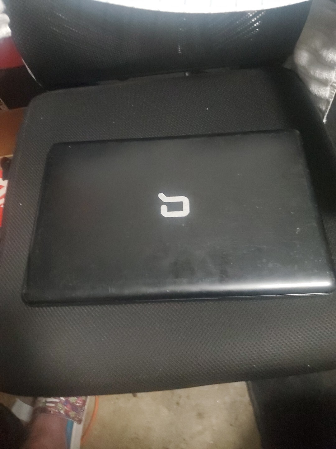 Compaq Presario CQ57 Laptop AMD E300 8GB DDR3 300gb HDD Windows 7