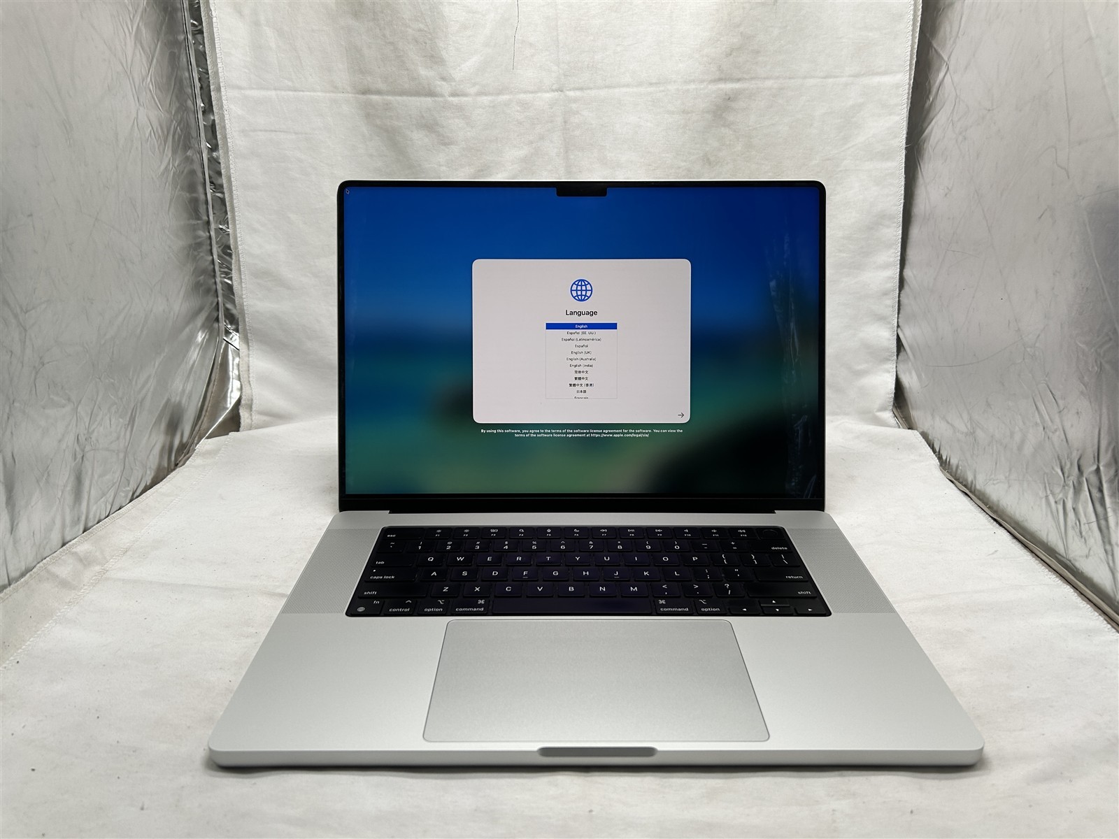 Apple MacBook Pro A2485 Laptop M1 Pro 16GB RAM 512GB SSD Tahoe 26.4.1 No Charger