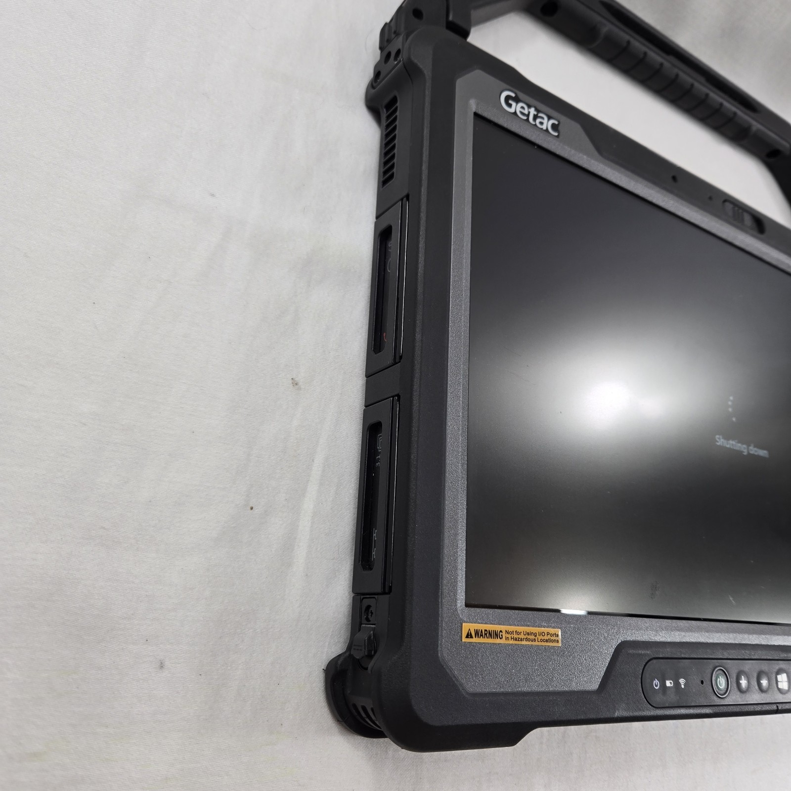 Getac A140 G2 Rugged Tablet Core i5-10310U 1.7GHz 256GB SSD 16GB Ram — Grade B+