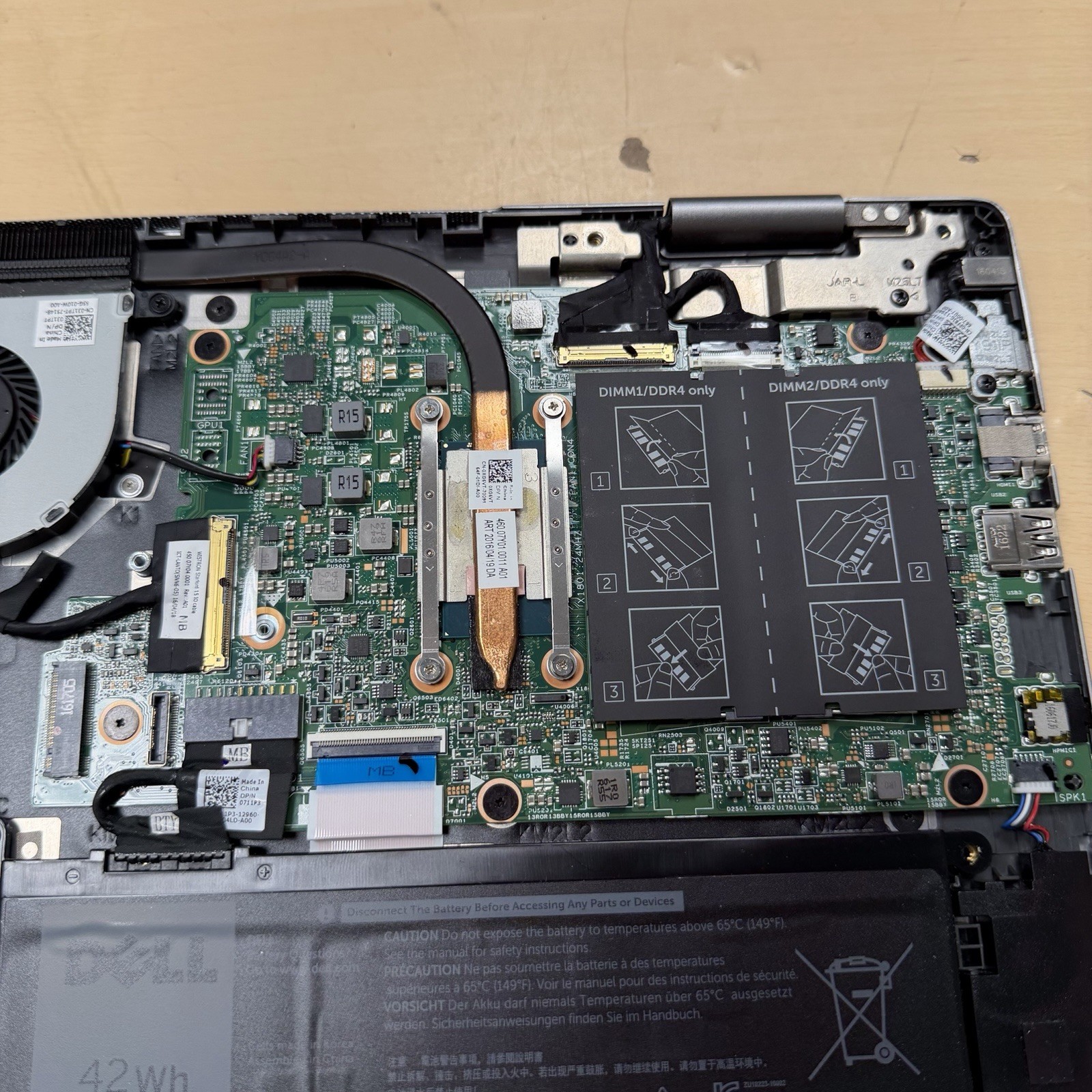 Dell Inspiron 15 7569 2 in 1 Core i7-6500U @2.50GHz 12GB NO HDD NO OS READ