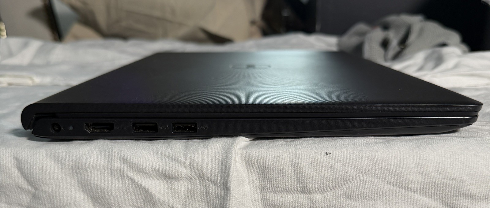Dell Vostro 3520 i7-1255U 15.6″ Windows 11 Pro Laptop 512GB SSD 16GB RAM