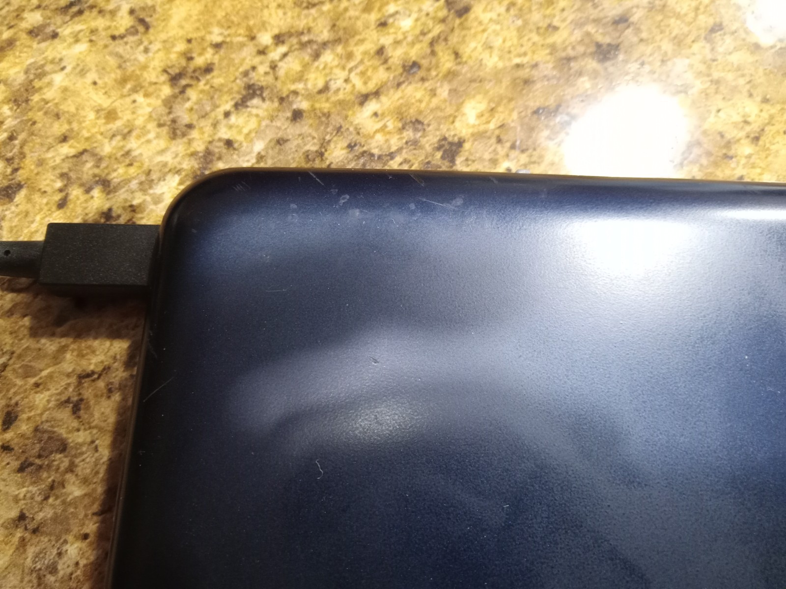 ASUS X205TA 11.6 inch, Intel Atom Z3735F, 2GB RAM / 32GB eMMC SSD / No battery