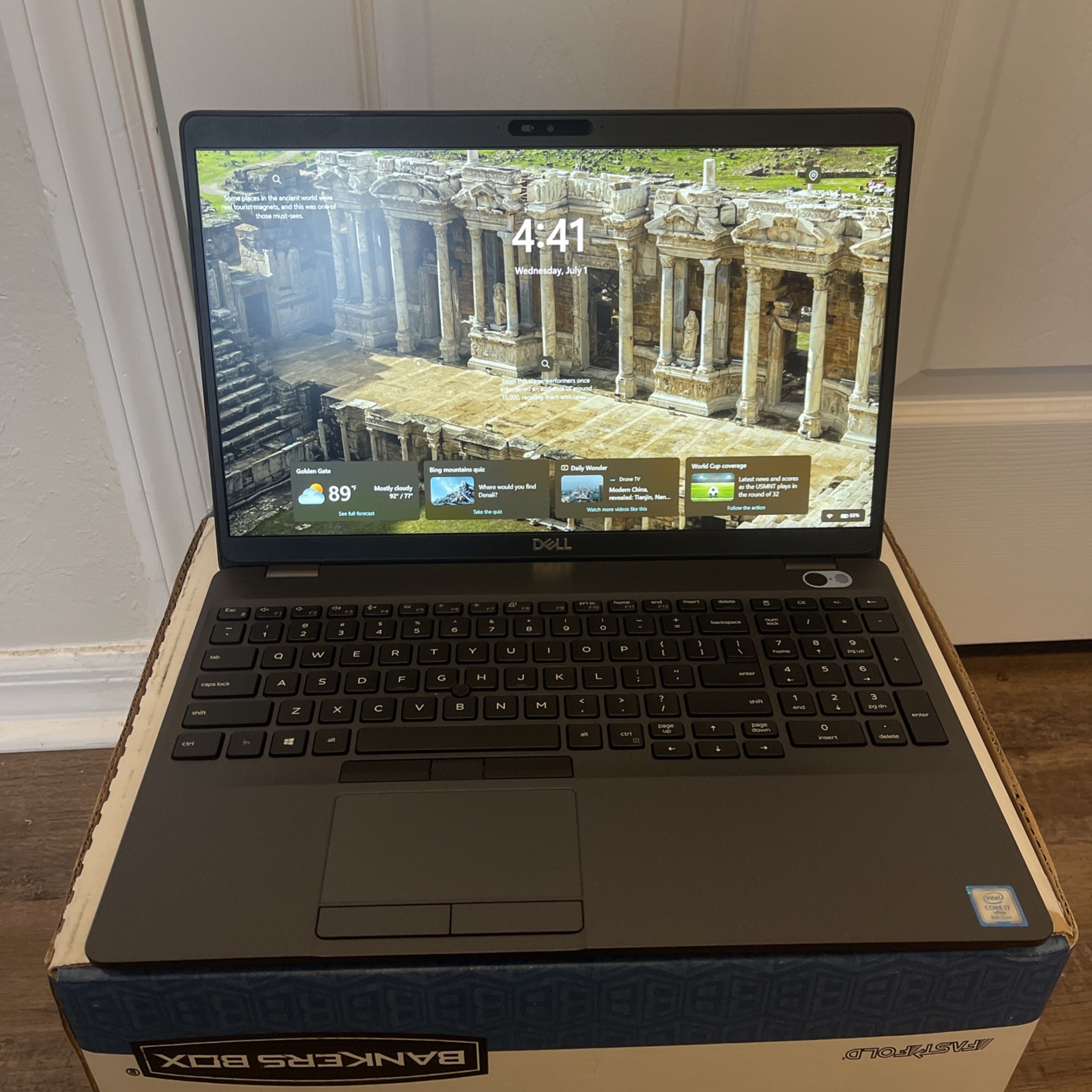 Dell Latitude 5500 i7-8665U 16GB 512GB SSD Win11 Pro FHD Webcam Fingerprint