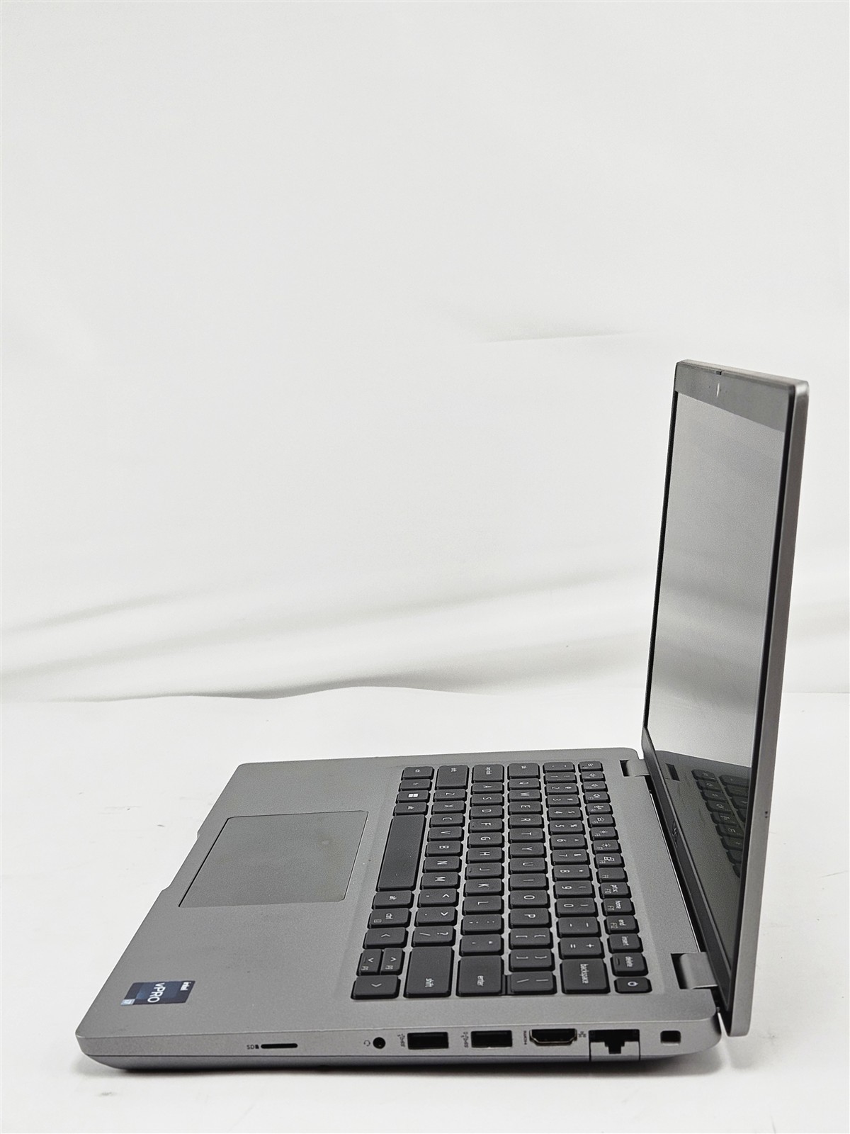 Dell Latitude 5431 Intel Core i7-1270P 16GB RAM 256GB SSD 14″ FHD Gray