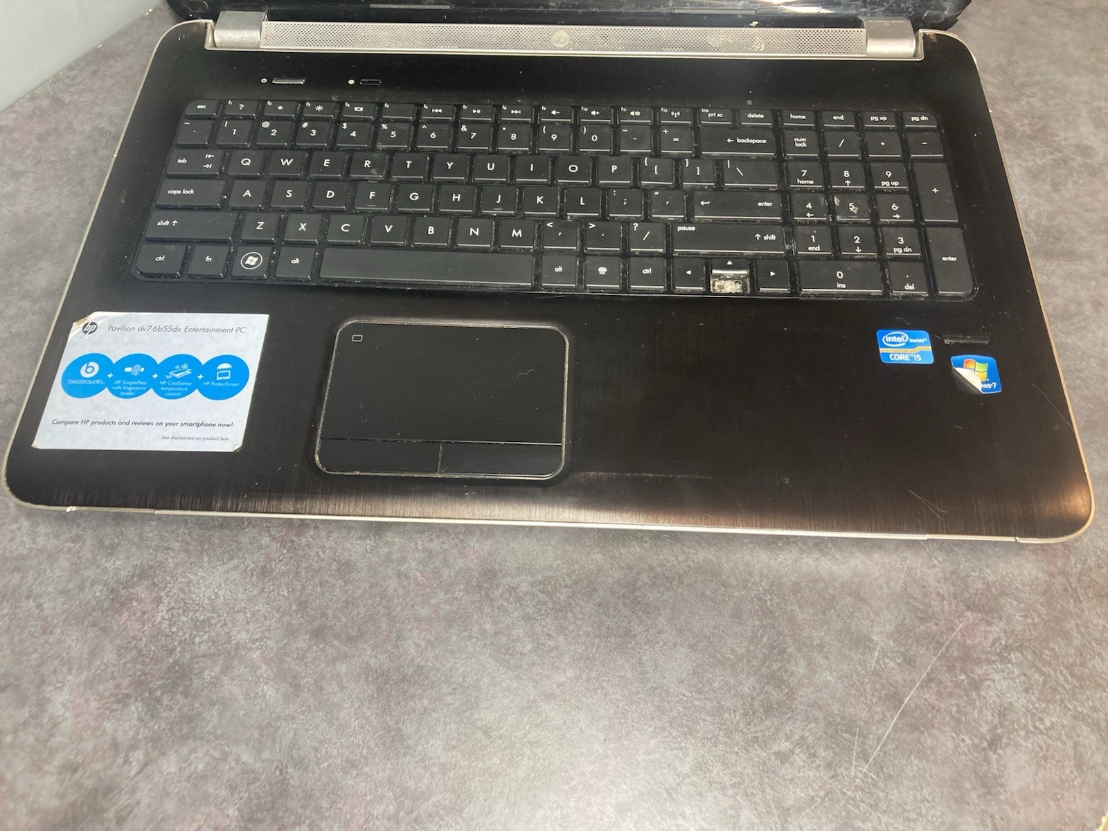 HP Laptop Intel Core I5. No Ram, SSD/HDD, OS, Or Batterie.