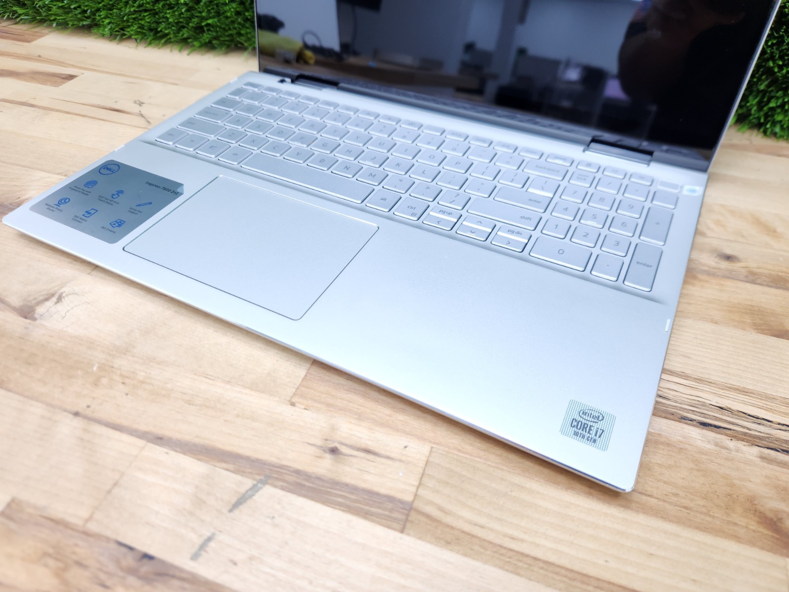 Dell Inspiron 7500 2N1 Intel i7-1065G7 1.30GHZ 16GB RAM 256GB Windows 11 Pro
