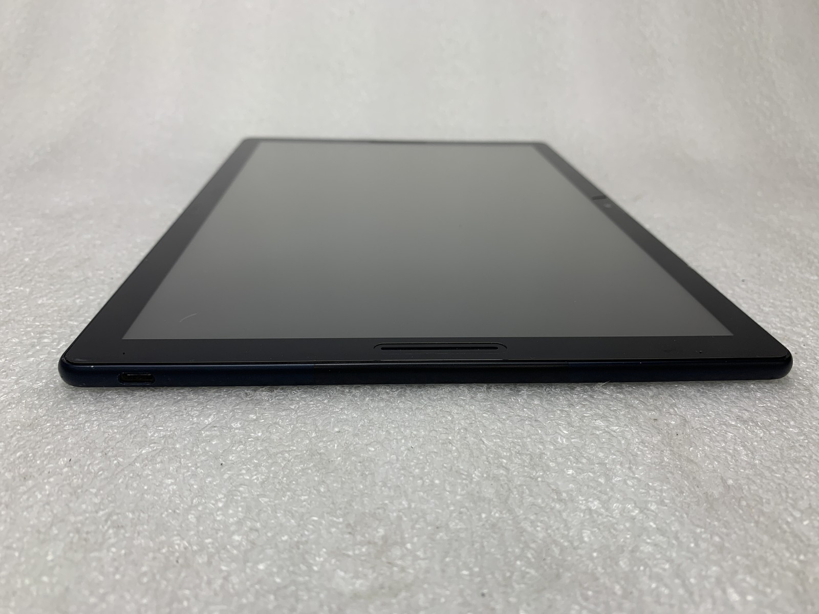GOOGLE PIXELBOOK GO 13″ CORE i5-8500Y 1.5GHZ 16GB RAM 256 SSD NO OS FAIR
