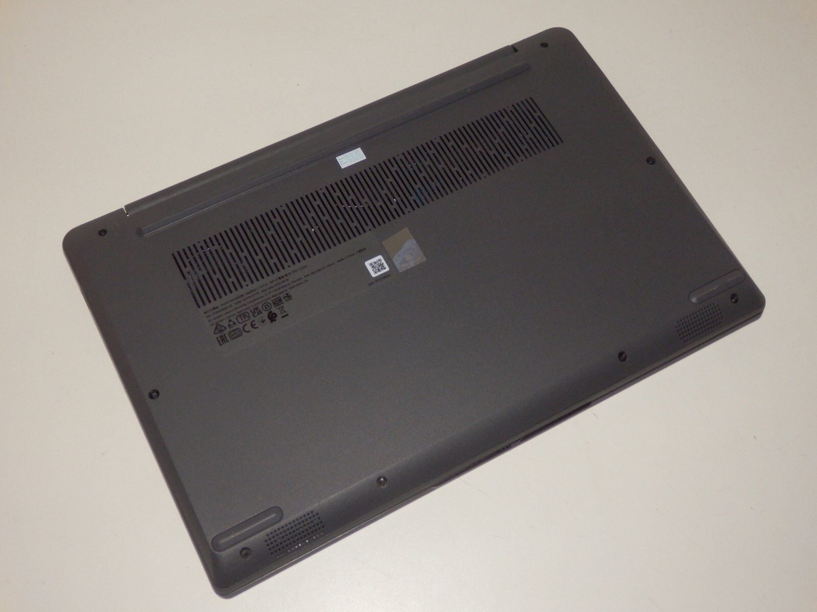 Lenovo IdeaPad 3 14ITL6, Intel i3-1115G4, 8GB Ram, 256GB SSD, 14″ FHD, Intel UHD