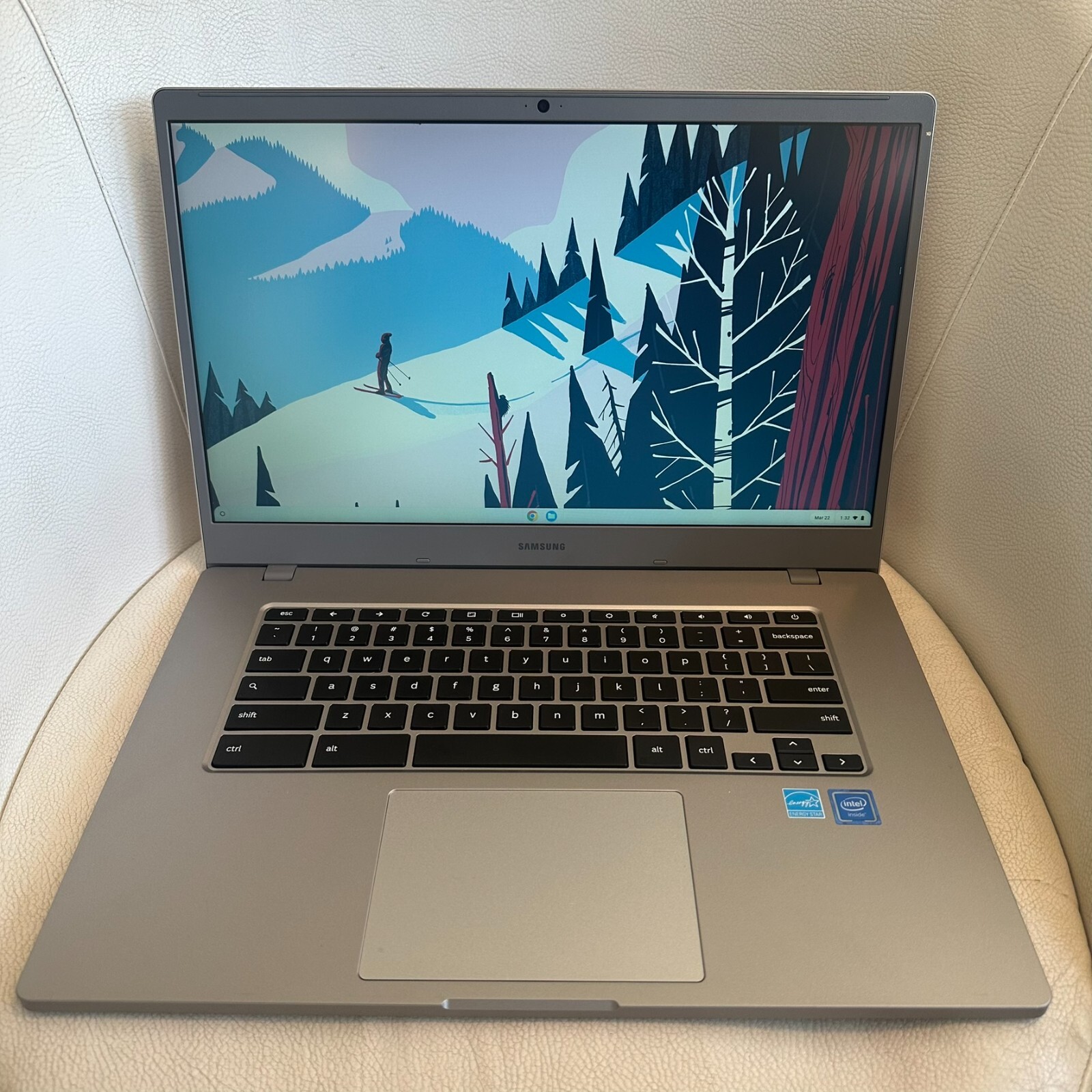 Samsung XE350XBA Chromebook 15.6″ Intel Celeron N4000 1.1GHz 4GB RAM 32GB eMMC