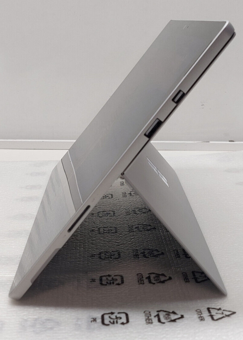 Microsoft Surface Pro 6 1796 i5-8350U 1.7GHz 128GB 8GB RAM w/ 127W Power Adapter