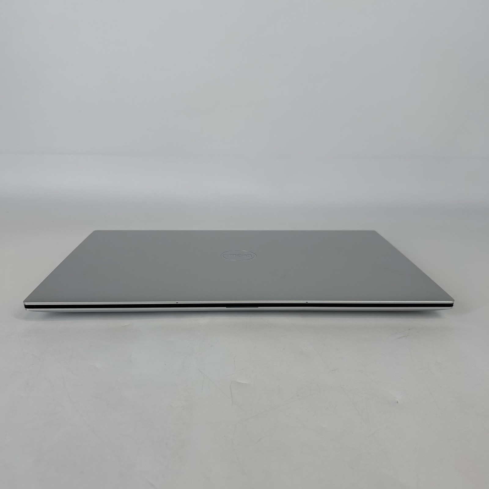 Dell XPS 15 9530 Silver FHD+ 2.6 GHz i9-13900H 64GB 1TB SSD NVIDIA RTX 4060 Good