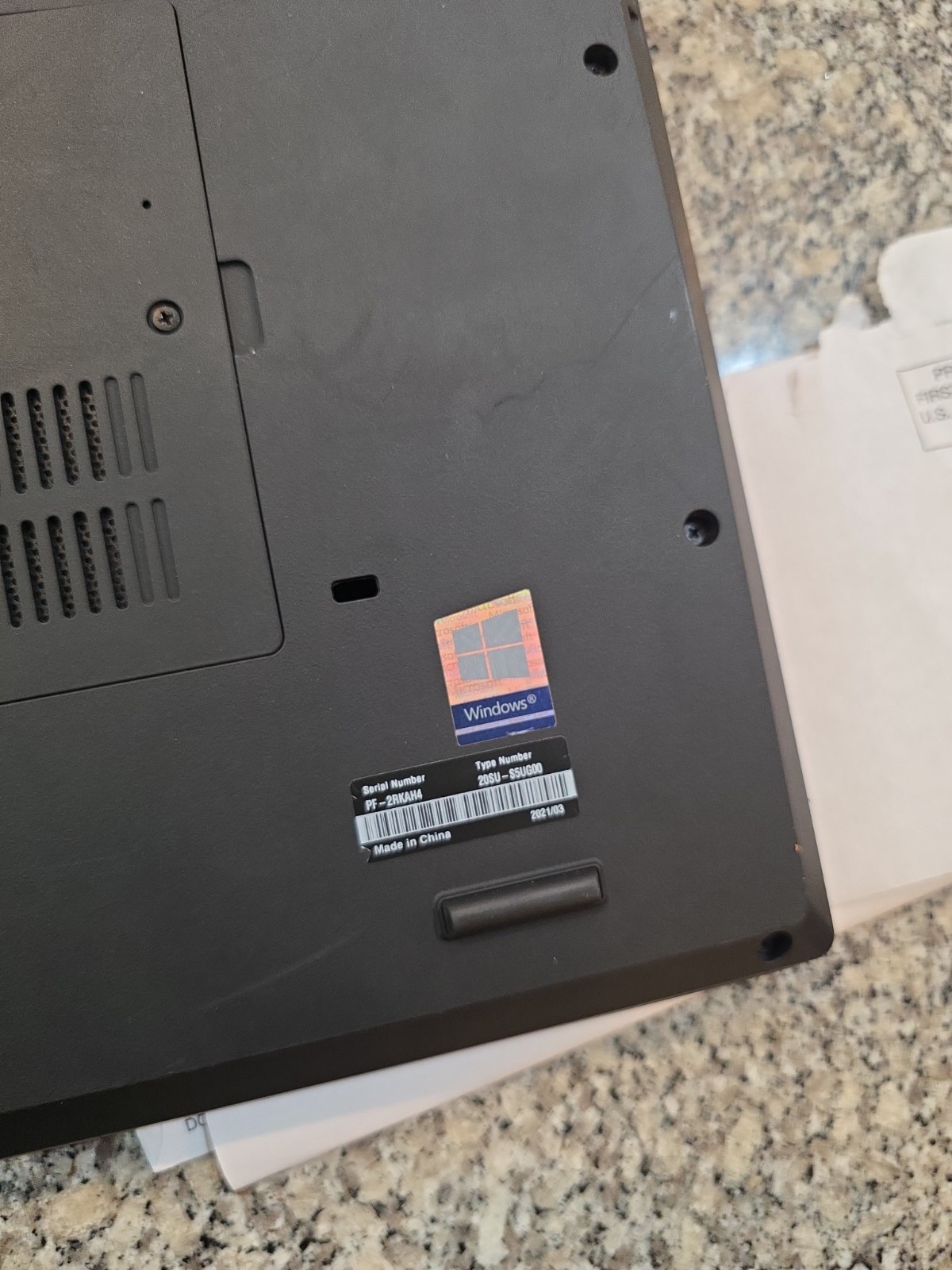 Lenovo ThinkPad P15 GEN 1 15″ Intel i9-10885H 40GB 1TB Quadro T2000 WIN 11 PRO