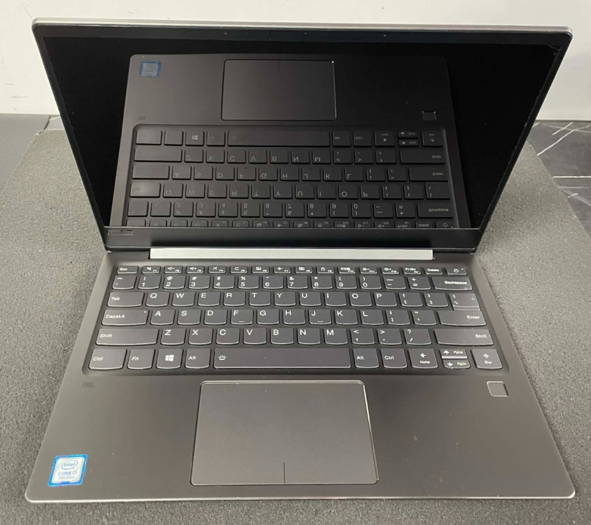 Lenovo IdeaPad 720s 720-13IKB 13.3″ – i7-8550U 1.8GHz 8GB RAM No HD/OS