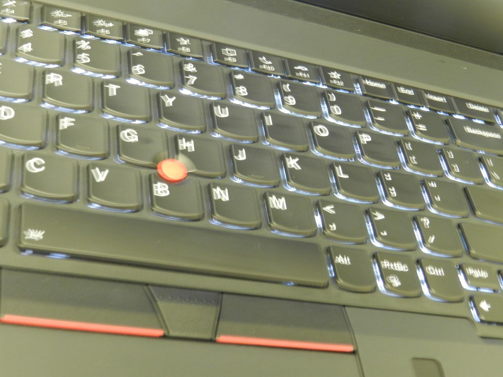 LENOVO THINKPAD T15 GEN 2 | i5-1135G7 | 256GB SSD | 8GB | WIN11PRO | SEE DESCR.